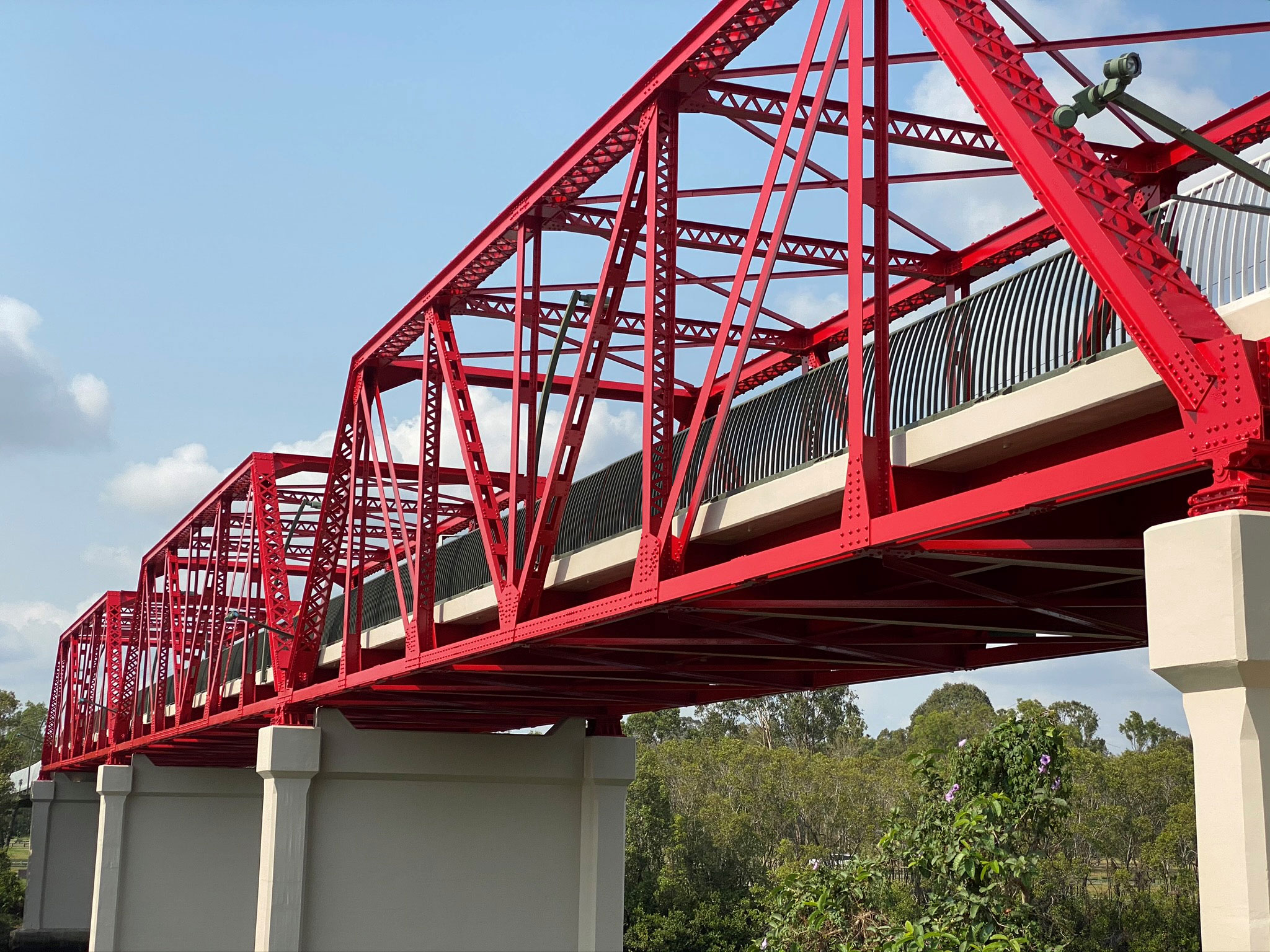 Red-Bridge